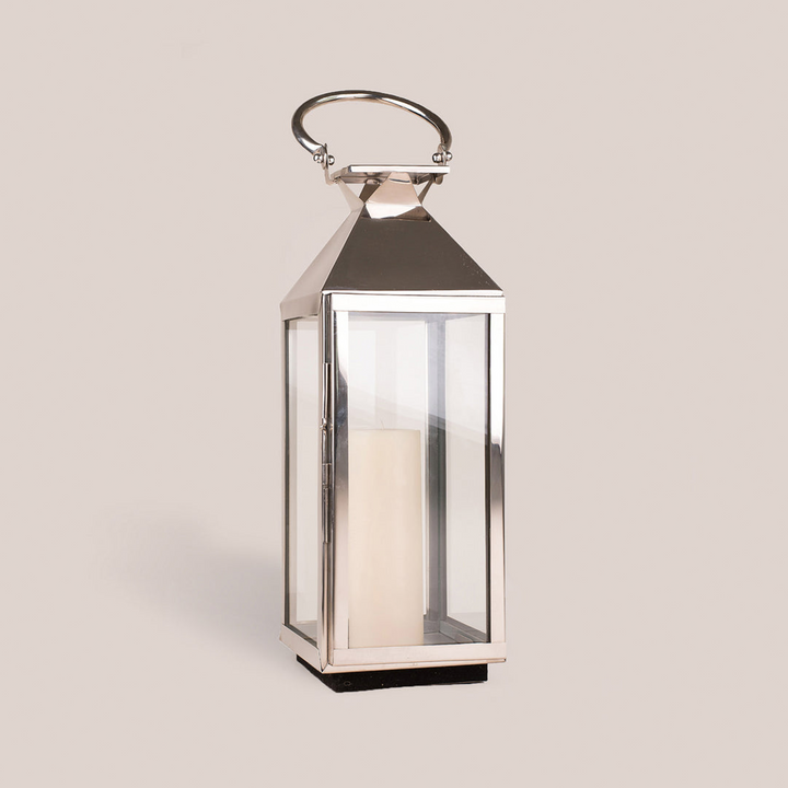 Claire Lantern