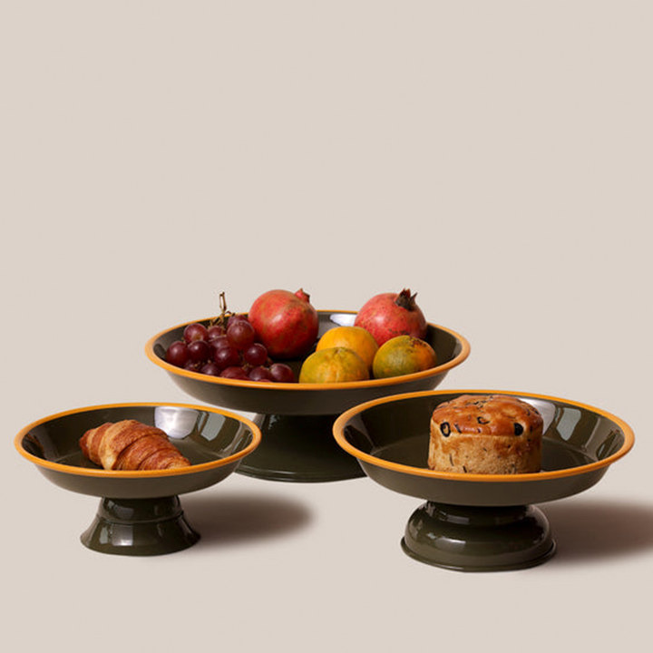 Amari Pedestal Platter Olive Green - L | Tableware